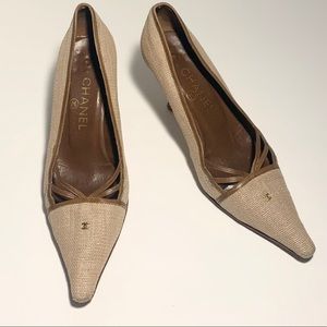 Channel Cream Brown pumps